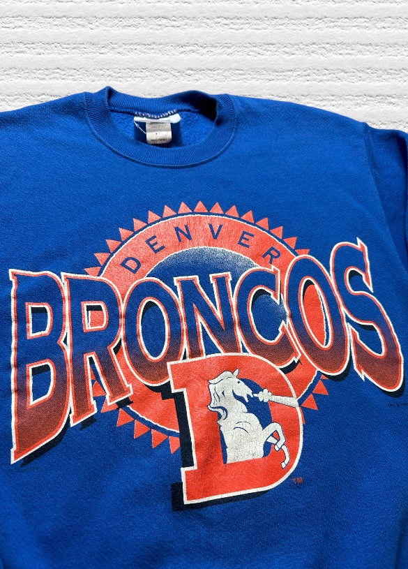 Vintage 90s Denver Broncos Old Logo Crewneck Sweater (M)