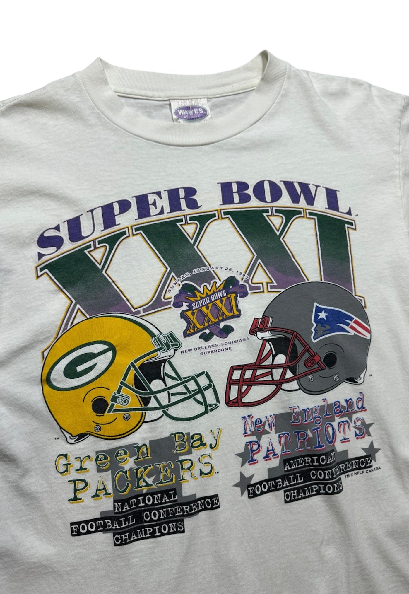 1997 Super bowl Tee Packers vs Patriots (L)