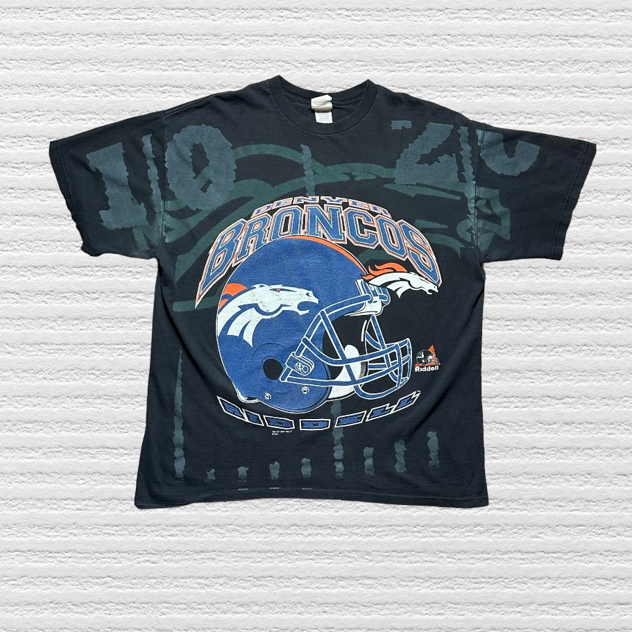 Vintage 1997 Denver Broncos Mega Print Tee (L)