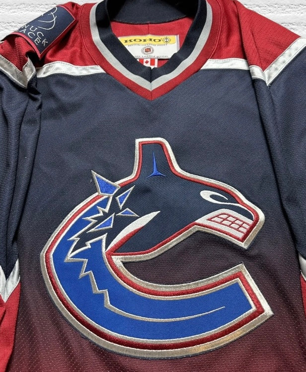 Vancouver Canucks Vintage Koho Gradient Jersey Size (S)