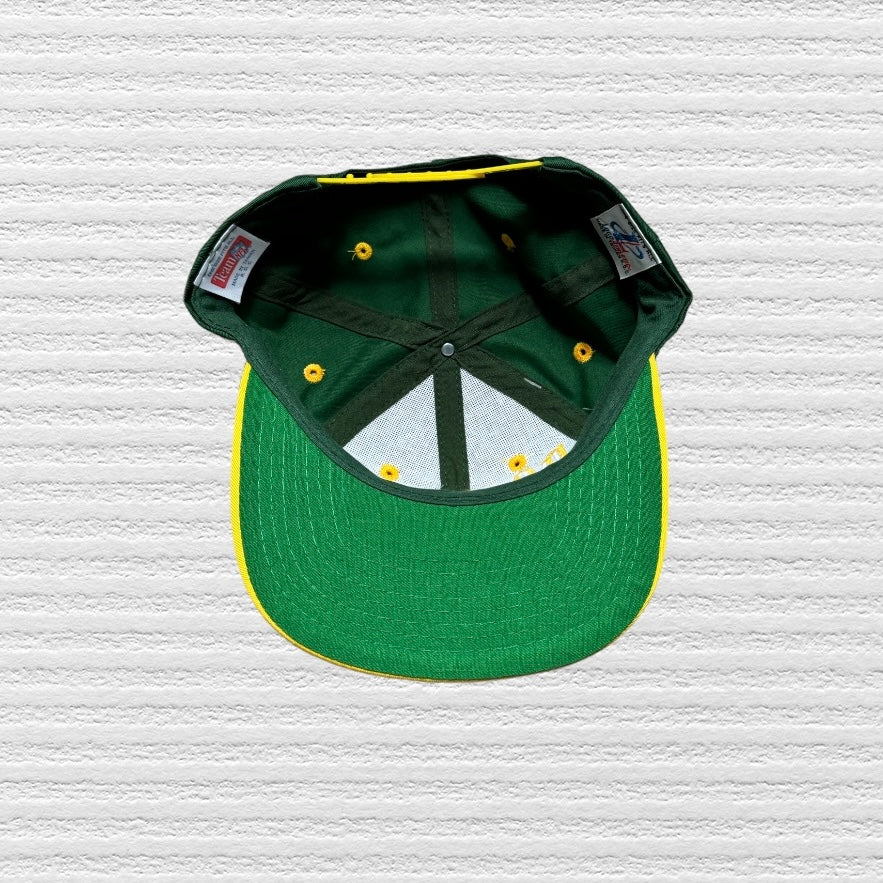 Green Bay Packers Vintage Logo Athletic SnapBack Hat (Deadstock)