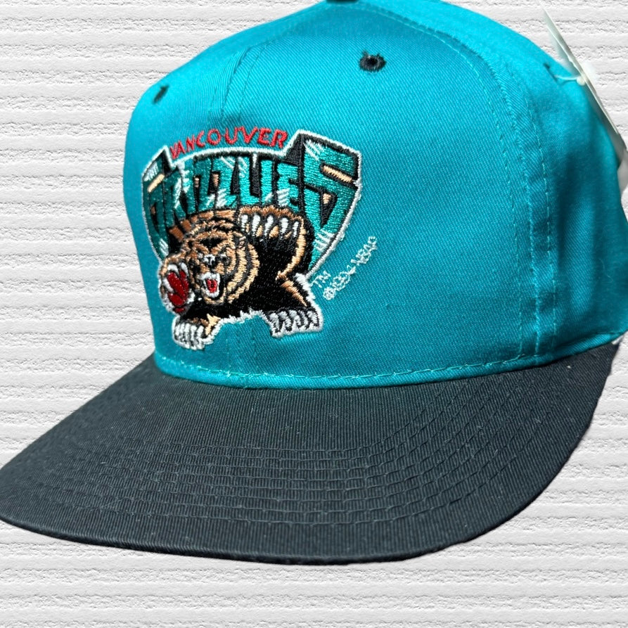 Vancouver Grizzlies 1994 Sports Specialties SnapBack Hat (Deadstock)