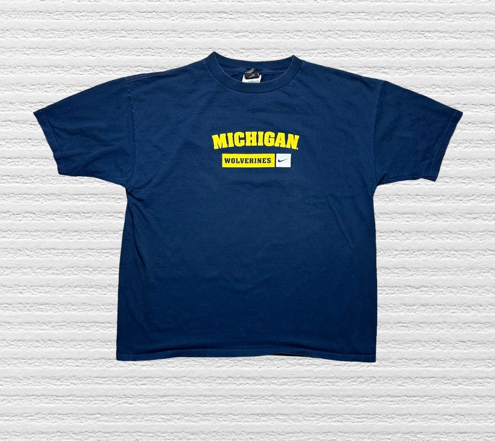 Michigan Wolverines Vintage Nike Team T-Shirt Size XL