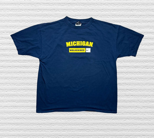 Michigan Wolverines Vintage Nike Team T-Shirt Size XL