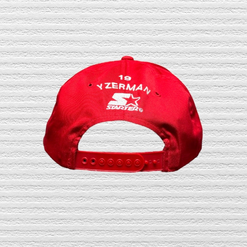 Detroit Red Wings Steve Yzerman Vintage 90s Starter Arch SnapBack Hat