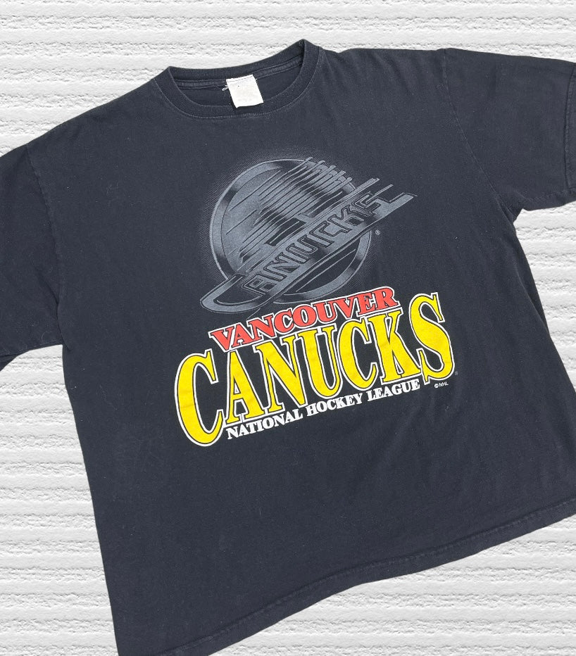 Vintage Vancouver Canucks 90s Tee Boxy Fit (L)